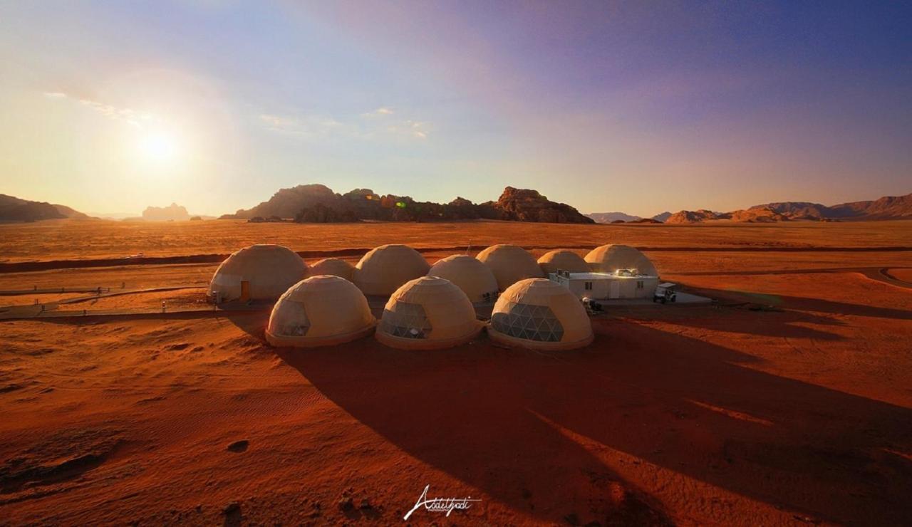 Wadi Rum Ufo Luxotel Экстерьер фото