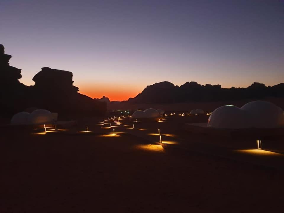 Wadi Rum Ufo Luxotel Экстерьер фото